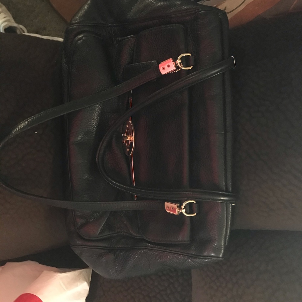Authentic coach bag it has been Sold Sold